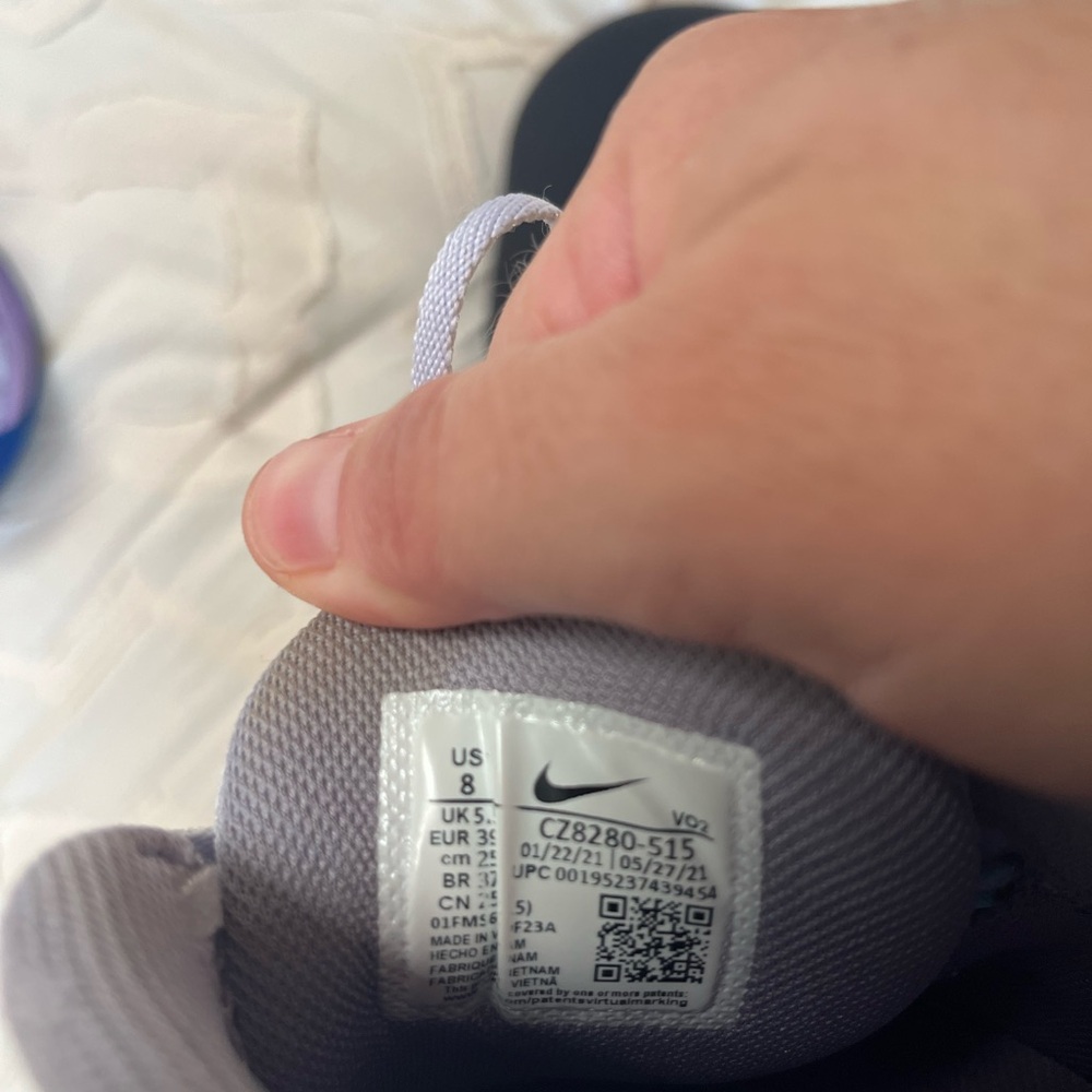 Nike Gray and Blue Athletic Shoes - Picture 4 of 5